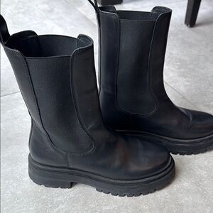 & Other Stories Black Combat Moto Boots with Chunky Soles worn twice like new!!!